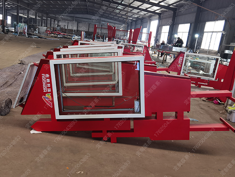 湖南空军太阳能灯箱